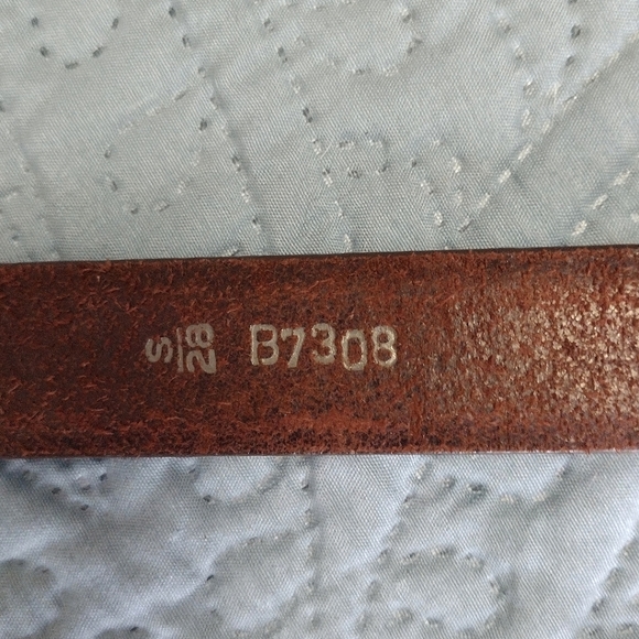 VTG 90's Brighton brown leather belt with engraved silver-tone buckle - Picture 13 of 13